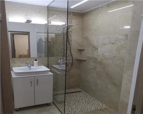 Apartament 2 camere, decomandat, parcare, Manastur.