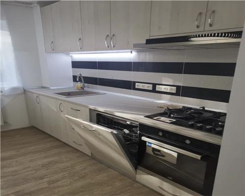 Apartament 2 camere, decomandat, parcare, Manastur.
