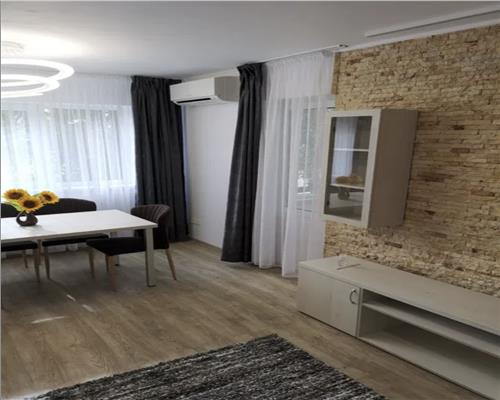 Apartament 2 camere, decomandat, parcare, Manastur.