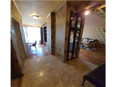 Apartament 3 camere, S 80 mp, mobilat, utilat, Central.