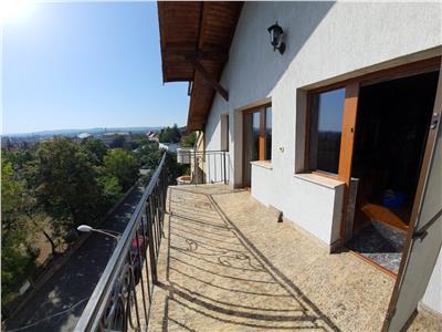 Apartament 3 camere, S 80 mp, mobilat, utilat, Central.