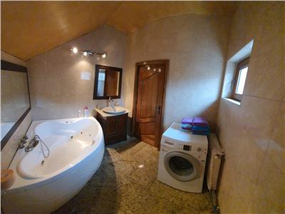 Apartament 3 camere, S 80 mp, mobilat, utilat, Central.