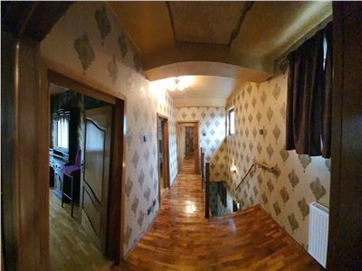Apartament 3 camere, S 80 mp, mobilat, utilat, Central.