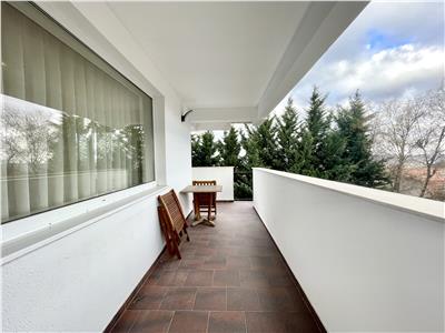 Apartament 2 camere, S 62 mp, decomandat, zona Grand Hotel Italia.