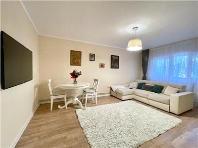Apartament 3 camere, S- 65 mp , mobilat, utilat, Semicentral.