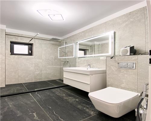 Apartament 3 camere LUX, Prima inchiriere, parcare, bloc nou, str. Bucuresti