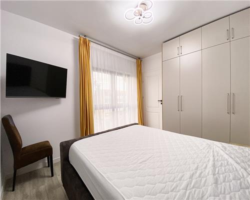 Apartament 3 camere LUX, Prima inchiriere, parcare, bloc nou, str. Bucuresti