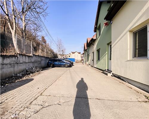 Spatiu birouri D+P+M, 240 mp utili + depozit 45 mp, teren 518 mp, Baciu, zona Petrom