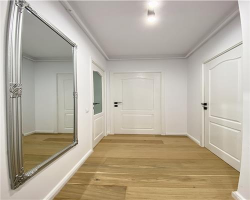 Apartament 3 camere finisat, mobilat, bloc nou, str. Fabricii