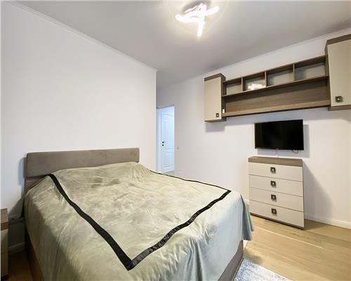 Apartament 3 camere finisat, mobilat, bloc nou, str. Fabricii