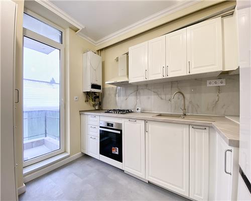 Apartament 2 camere, Borhanci,  Su:52 mp+ 2 balcoane