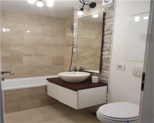 Apartament 3 camere Lux, parcare, boxa, Buna Ziua.
