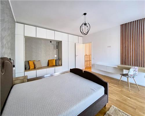 Apartament 3 camere Lux, parcare, boxa, Buna Ziua.