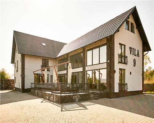 Casa de vacanta in Toplita, langa partia de schi, ideala pentru relaxare si investitie