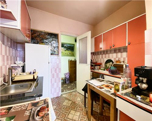 Apartament 3 camere decomandat, 2 bai,  str. Muncitorilor