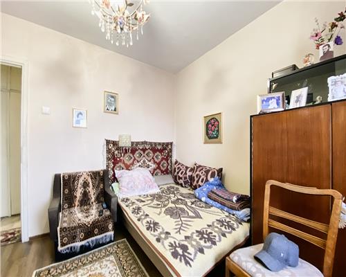 Apartament 3 camere decomandat, 2 bai,  str. Muncitorilor