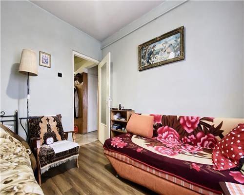 Apartament 3 camere decomandat, 2 bai,  str. Muncitorilor