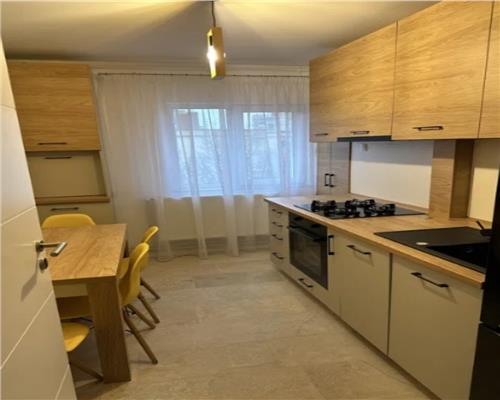 Apartament 2 camere decomandat, str. Bucuresti