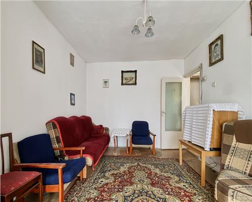 Apartament 2 camere, S 50 mp, decomandat, Aurel Vlaicu.