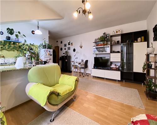 Pret excelent! Apartament 3 camere, 64 mp + balcon, mobilat, Buna Ziua, zona LIDL