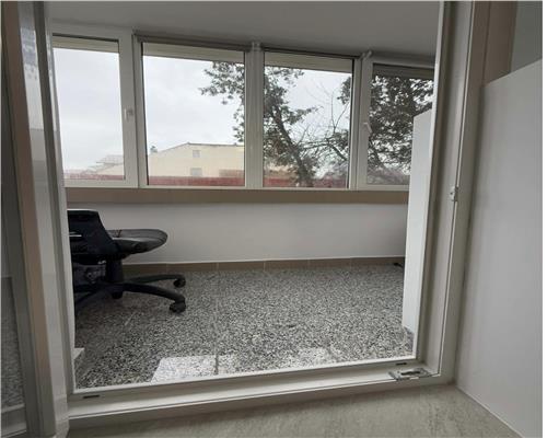 Apartament 3 camere, decomandat, mobilat, utilat, Gheorghieni.