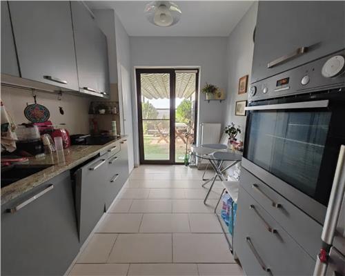 Apartament 2 camere, S 58 mp + gradina, zona Calea Turzii.