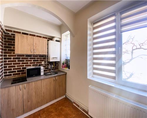 Apartament 2 camere, mobilat, utilat, Ultra Central Piața Cipariu.