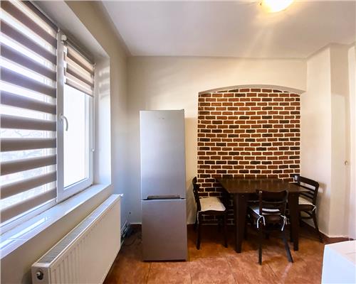 Apartament 2 camere, mobilat, utilat, Ultra Central Piața Cipariu.