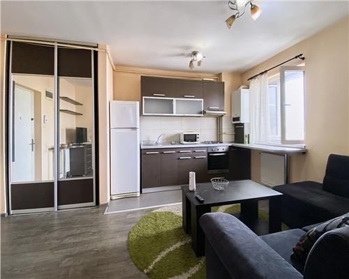 Apartament 2 camere, parcare, str. Ciocarliei
