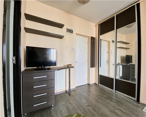 Apartament 2 camere, parcare, str. Ciocarliei