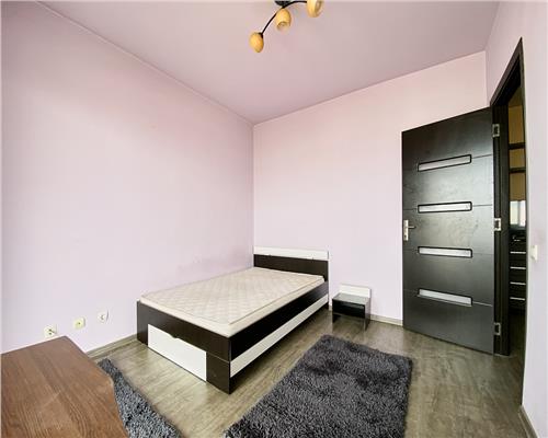 Apartament 2 camere, parcare, str. Ciocarliei