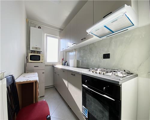 Apartament 2 camere, decomandat, mobilat, utilat, Manastur.