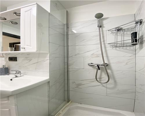 Apartament 2 camere, decomandat, mobilat, utilat, Manastur.