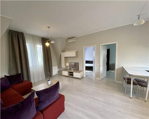 Apartament 3 camere, bloc tip vila, parcare, Andrei Mureșanu.