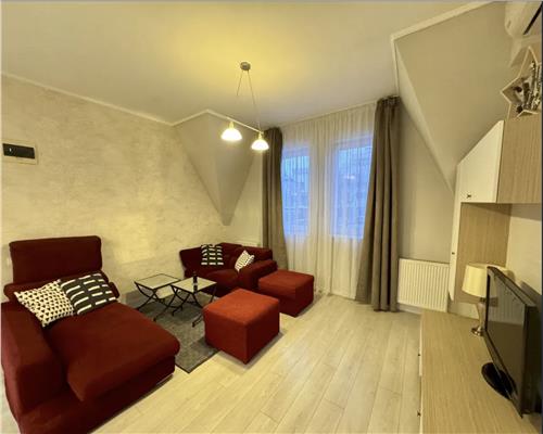 Apartament 3 camere, bloc tip vila, parcare, Andrei Mureșanu.