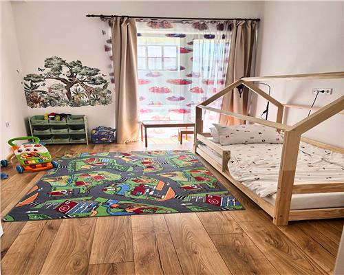 Duplex modern pe un nivel, 4 camere, curte proprie, Iris, ClujNapoca