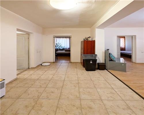 Apartament 3 camere, S79mp+6mp. balcon, garaj, Buna Ziua.