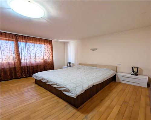 Apartament 3 camere, S79mp+6mp. balcon, garaj, Buna Ziua.