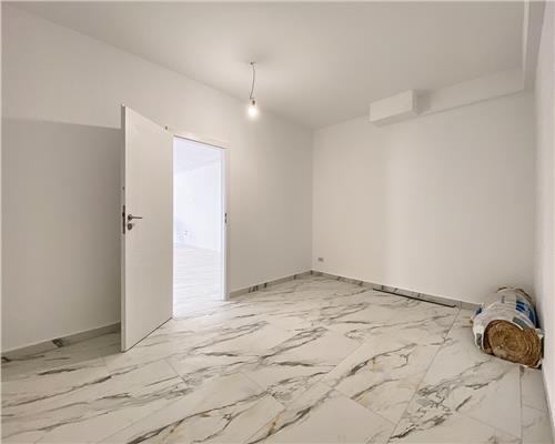 Spatiu Comercial Modern, Parter, 135 mp, 4 Parcari, Bulgaria