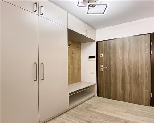Apartament 3 camere LUX, Prima inchiriere, parcare, bloc nou, str. Bucuresti