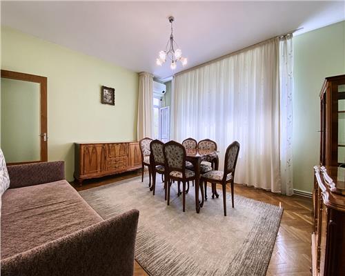 Apartament 3 camere, decomandate, S 100 mp, garaj, str. Hajdeu.