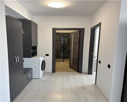 Apartament 2 camere, Su 52mp + 2 balcoane, bloc nou, Intre Lacuri.