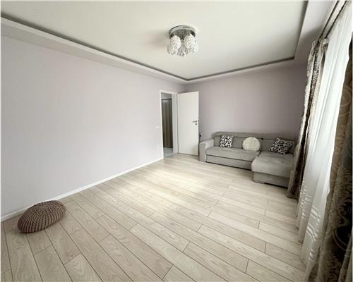Apartament 2 camere, decomandat, mobilat, utilat, Calea Dorobanților.
