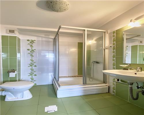 Apartament 4 camere, 2 bai, parcare, Buna Ziua