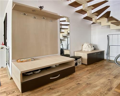 Apartament 4 camere, 2 bai, parcare, Buna Ziua