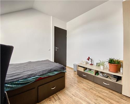 Apartament 4 camere, 2 bai, parcare, Buna Ziua