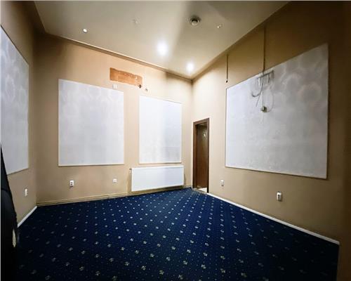 Spatiu comercial 100 mp, Vad stradal, Str. Horea, Vitrina la strada, Parter