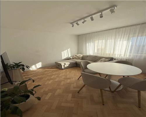 Apartament cu 3 camere, S65mp, et 8/10, Manastur, zona Big