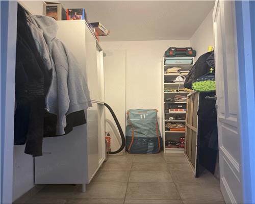 Apartament cu 3 camere, S65mp, et 8/10, Manastur, zona Big