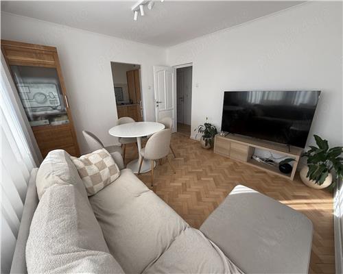 Apartament cu 3 camere, S65mp, et 8/10, Manastur, zona Big